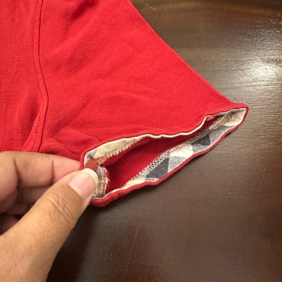 Burberry
Check Cuff Tee (T1) - Picture 5 of 5